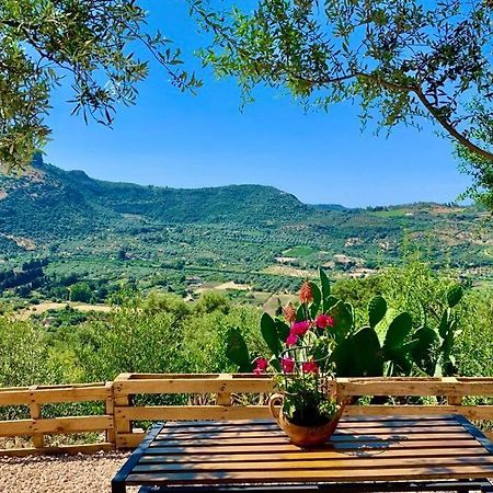 Tiria House Bosa - Casa Vacanze Luaran gambar